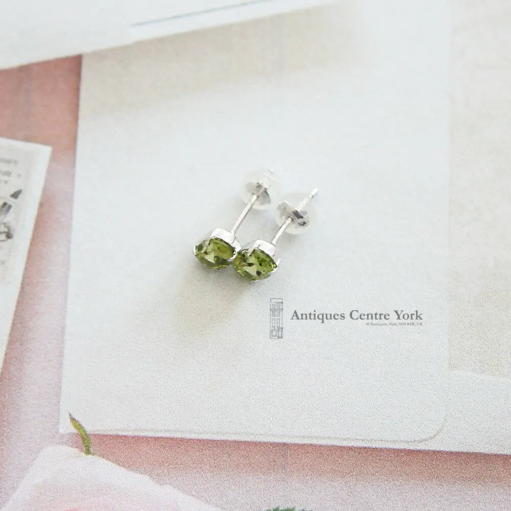 18ct White Gold Peridot Earrings