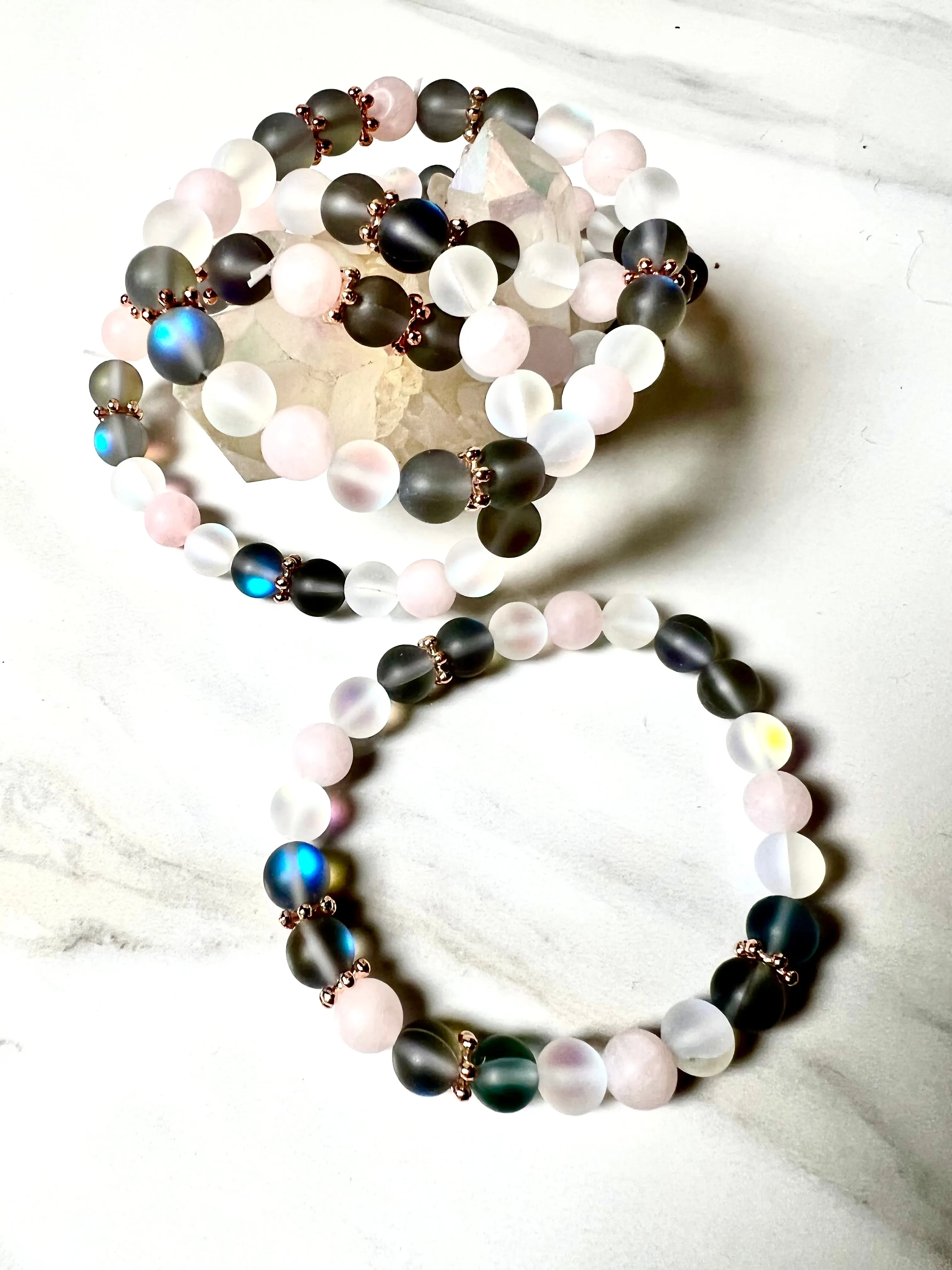 Bracelet Frosted Rose Quartz, Blue Arora Borealis and White Arora Borealis