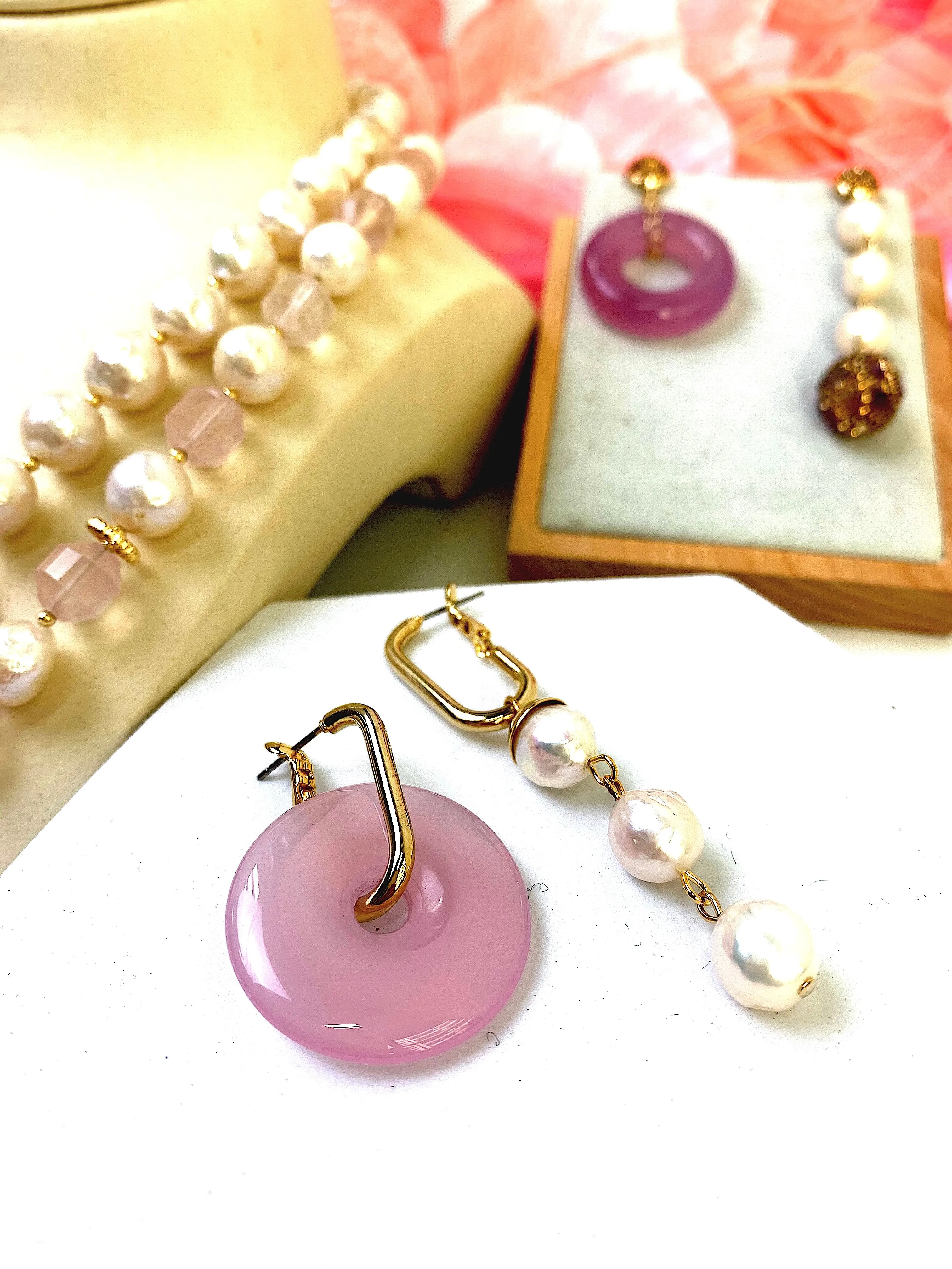 Donut Rose quartz with Freshwater Pearls Asymmetric Earrings EE030