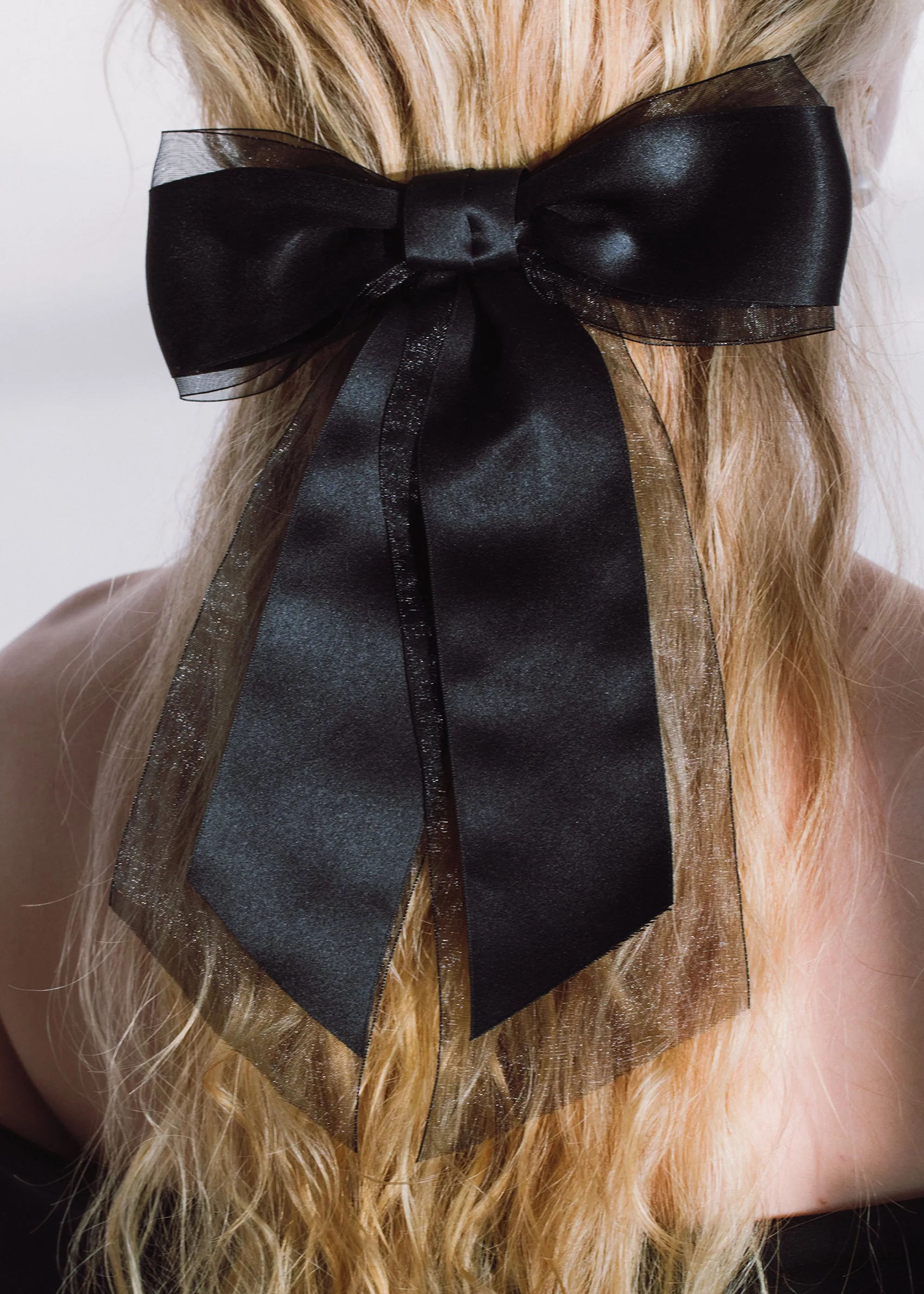 Frankie Bow Barrette -- Black