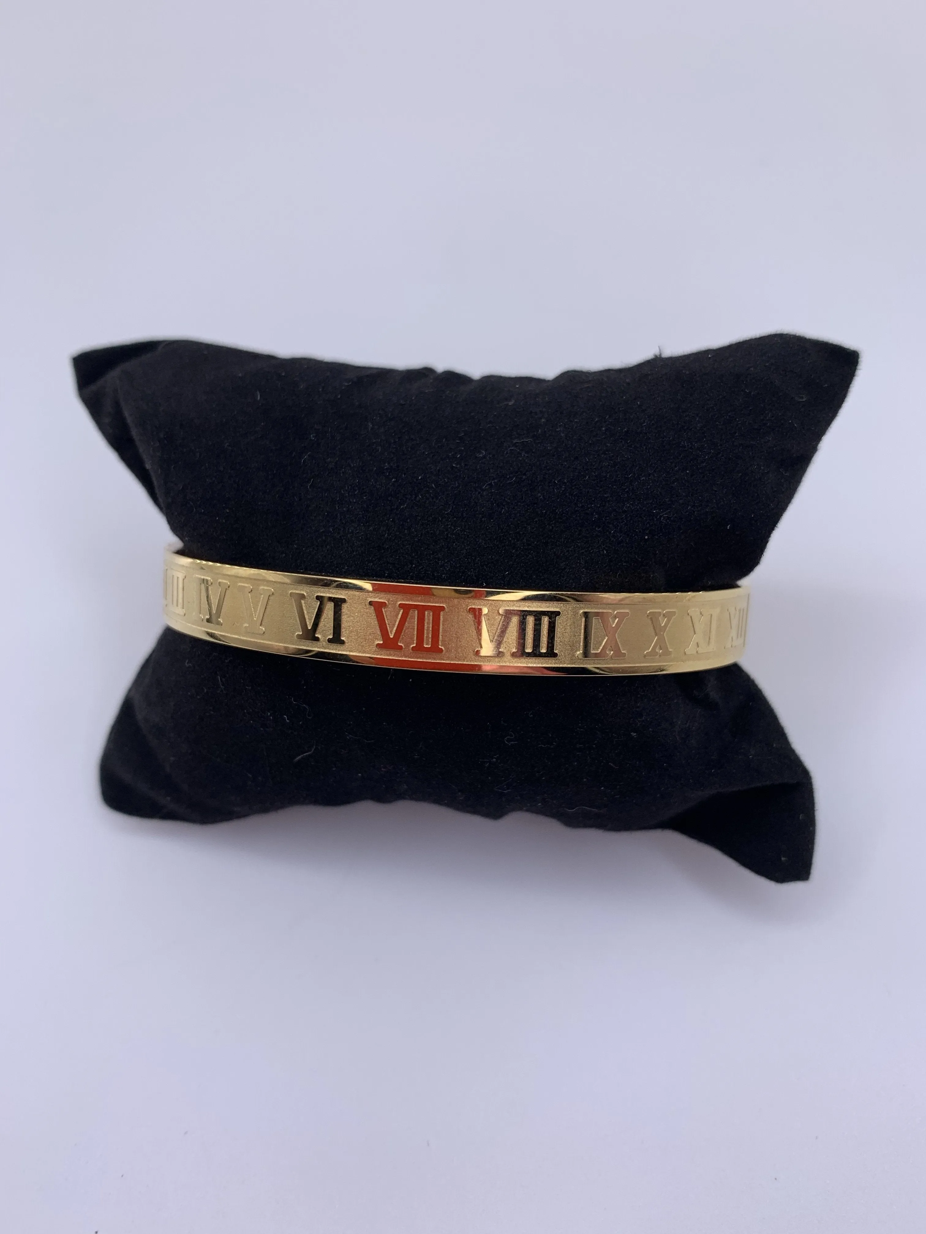 Gold Roman numerals bracelet