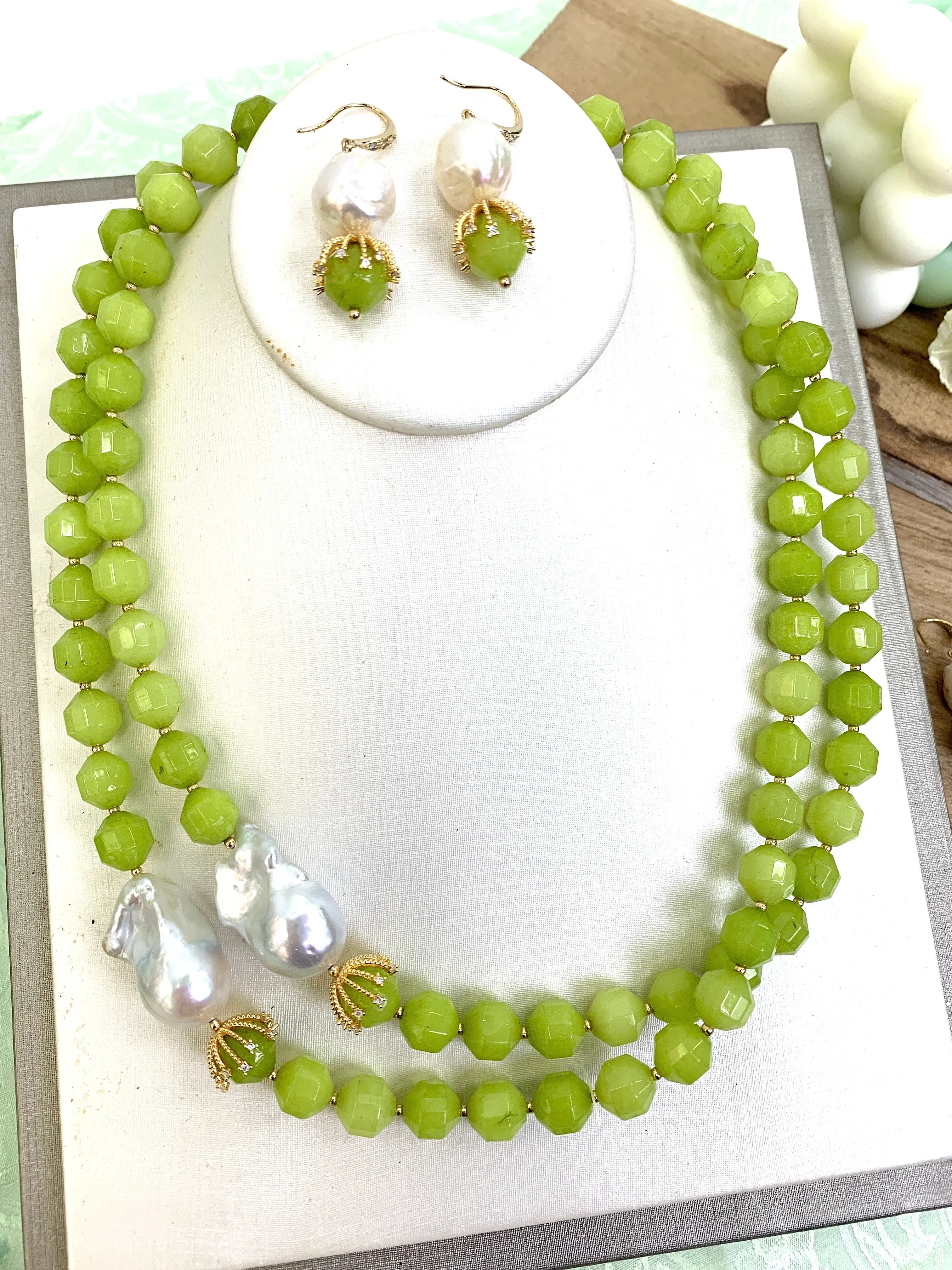 Green Jade With Baroque Pearl Double Strands Necklace HN014