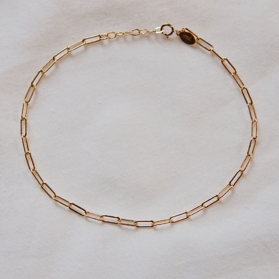 Mid Paperclip Chain Anklet