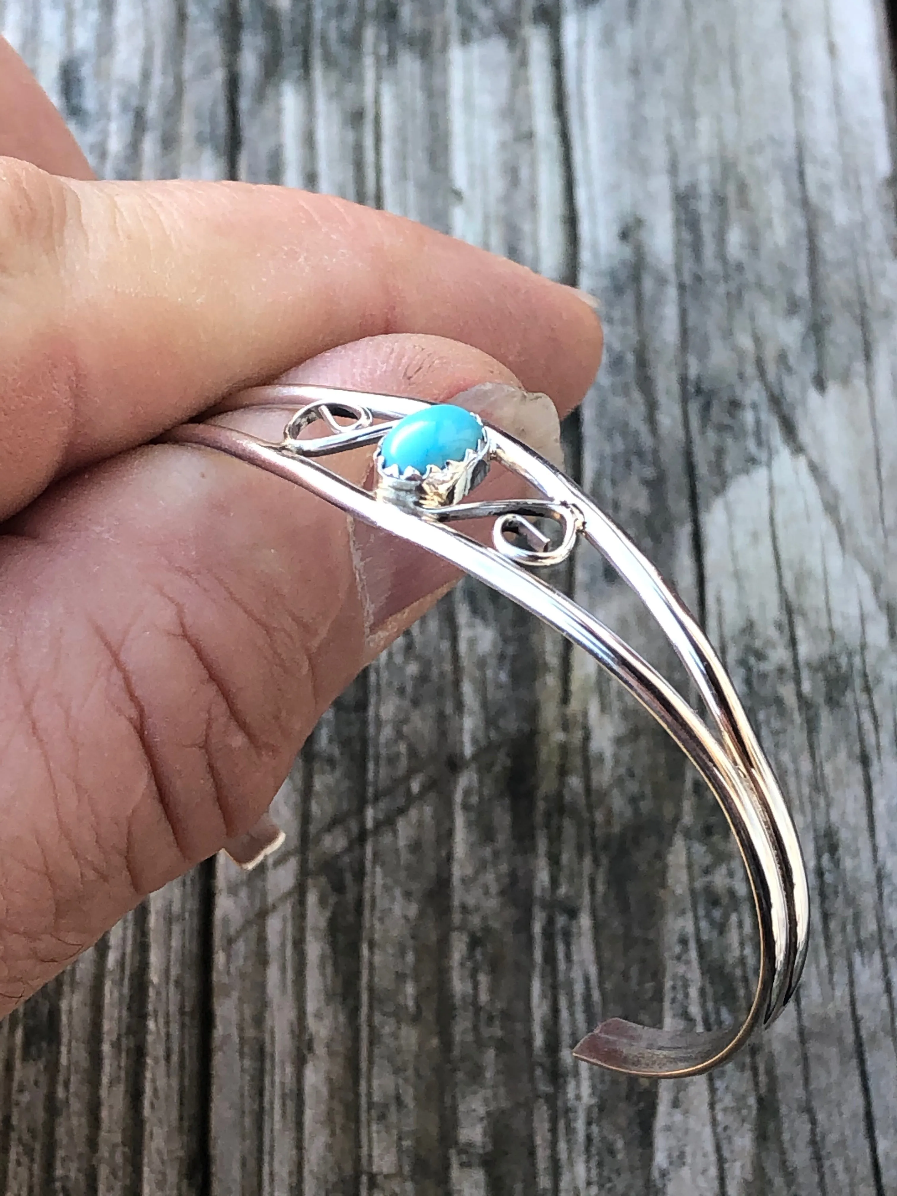 Navajo sterling silver and Turquoise S style Bracelet