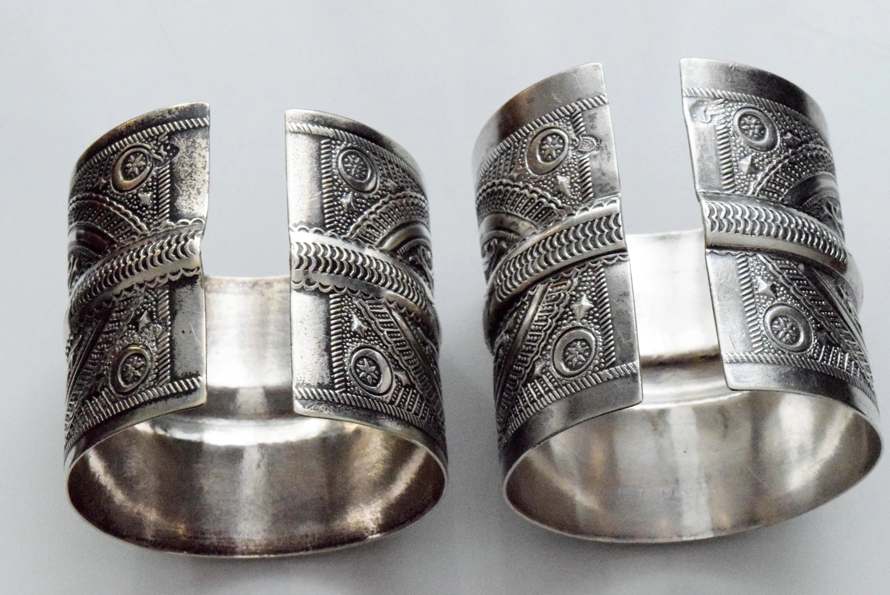 Pair of Wide Silver Berber Cuffs with Fish Motif