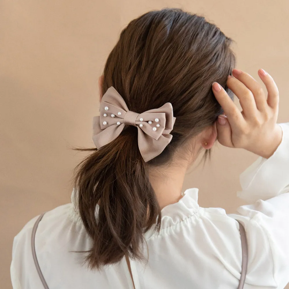 Pearly Bow Hair Barrette