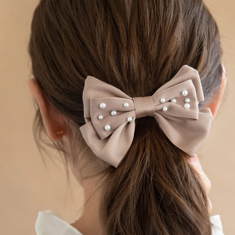 Pearly Bow Hair Barrette