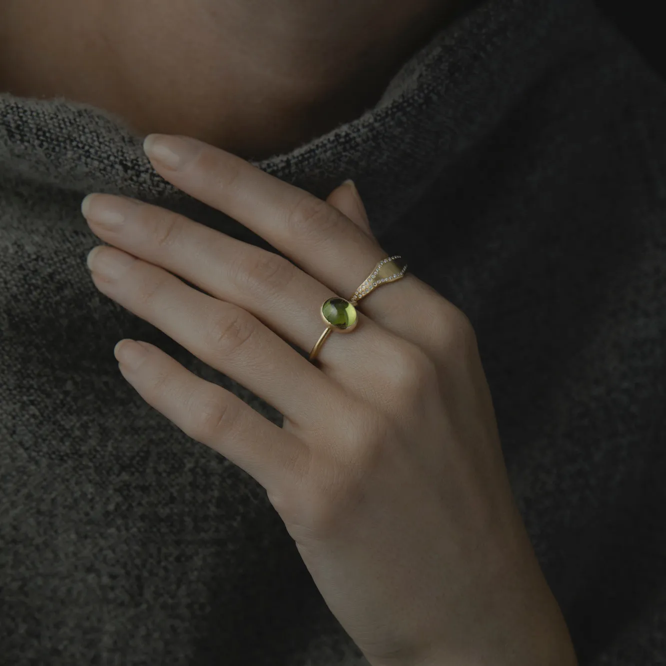 R12001PR | Peridot Glacé Ring