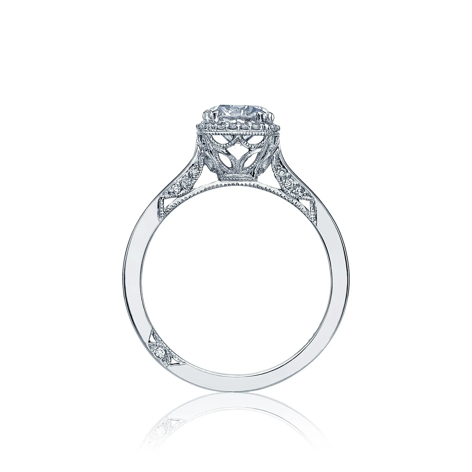 Round Dantela Halo Engagement Ring