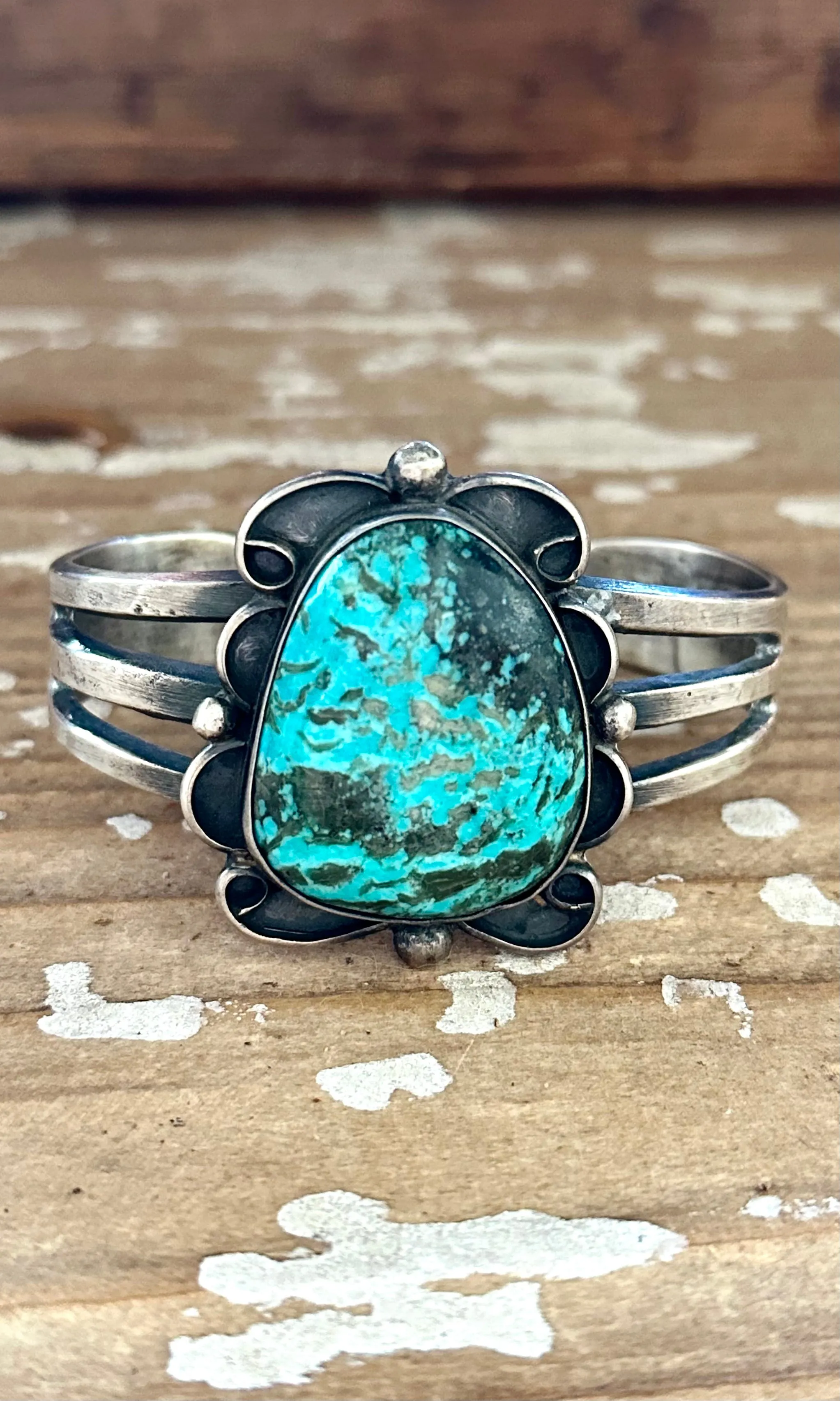 TIME FOR YOU Chimney Butte Navajo Cuff, Turquoise & Sterling Silver 60g